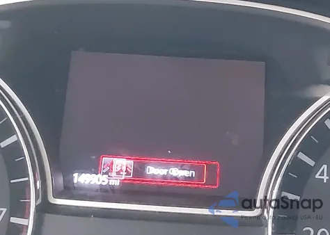 2017 Nissan Pathfinder Platinum/S/Sl/Sv z USA, uszkodzony, nr VIN 5N1DR2MM3HC610366